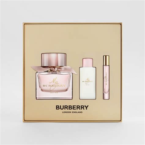 burberry blush perfume set.